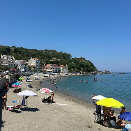 Apartment Il Delfino Capo d'Orlando